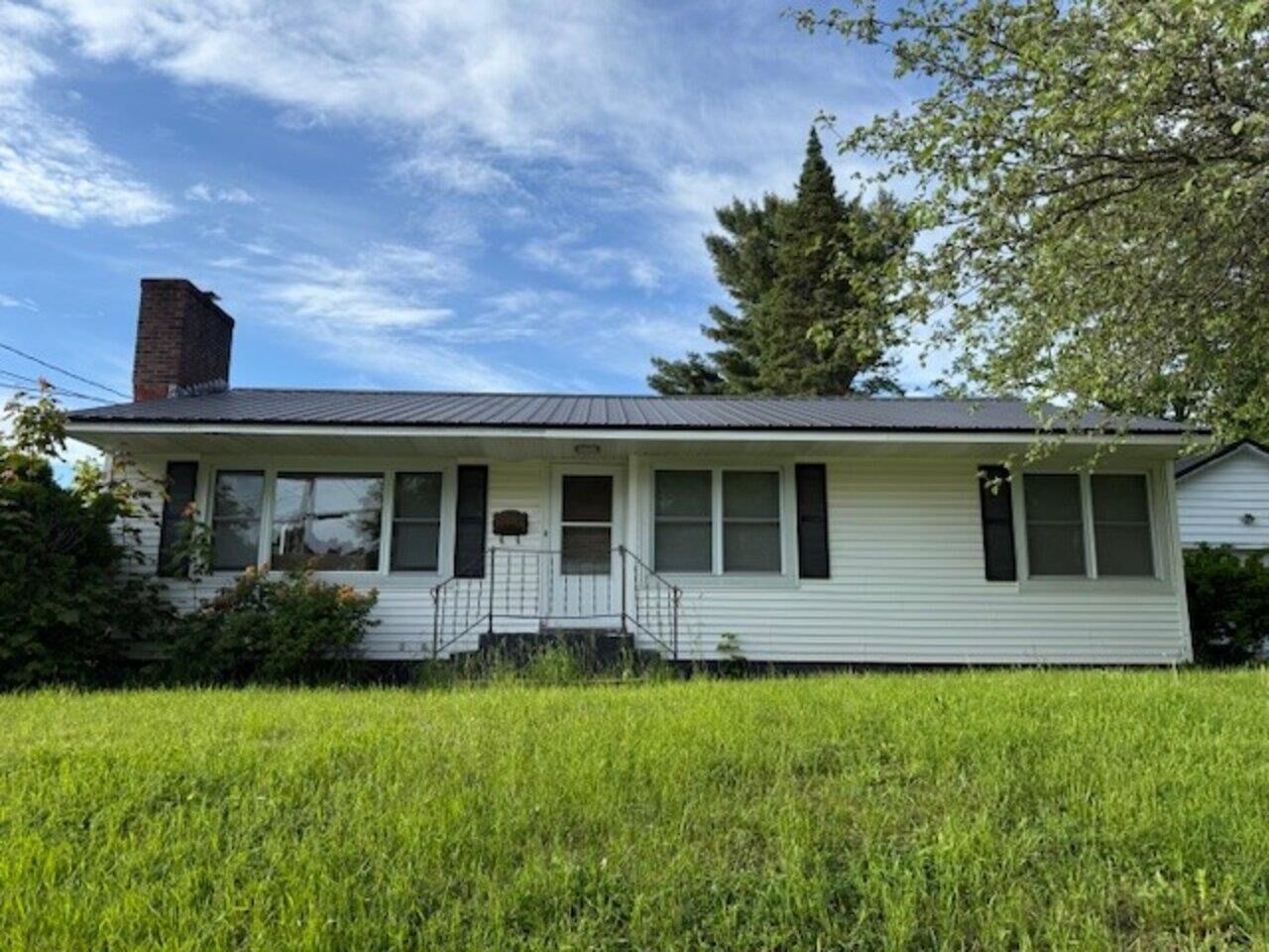 Property Photo: 11 Donnelly Court VT 05478
