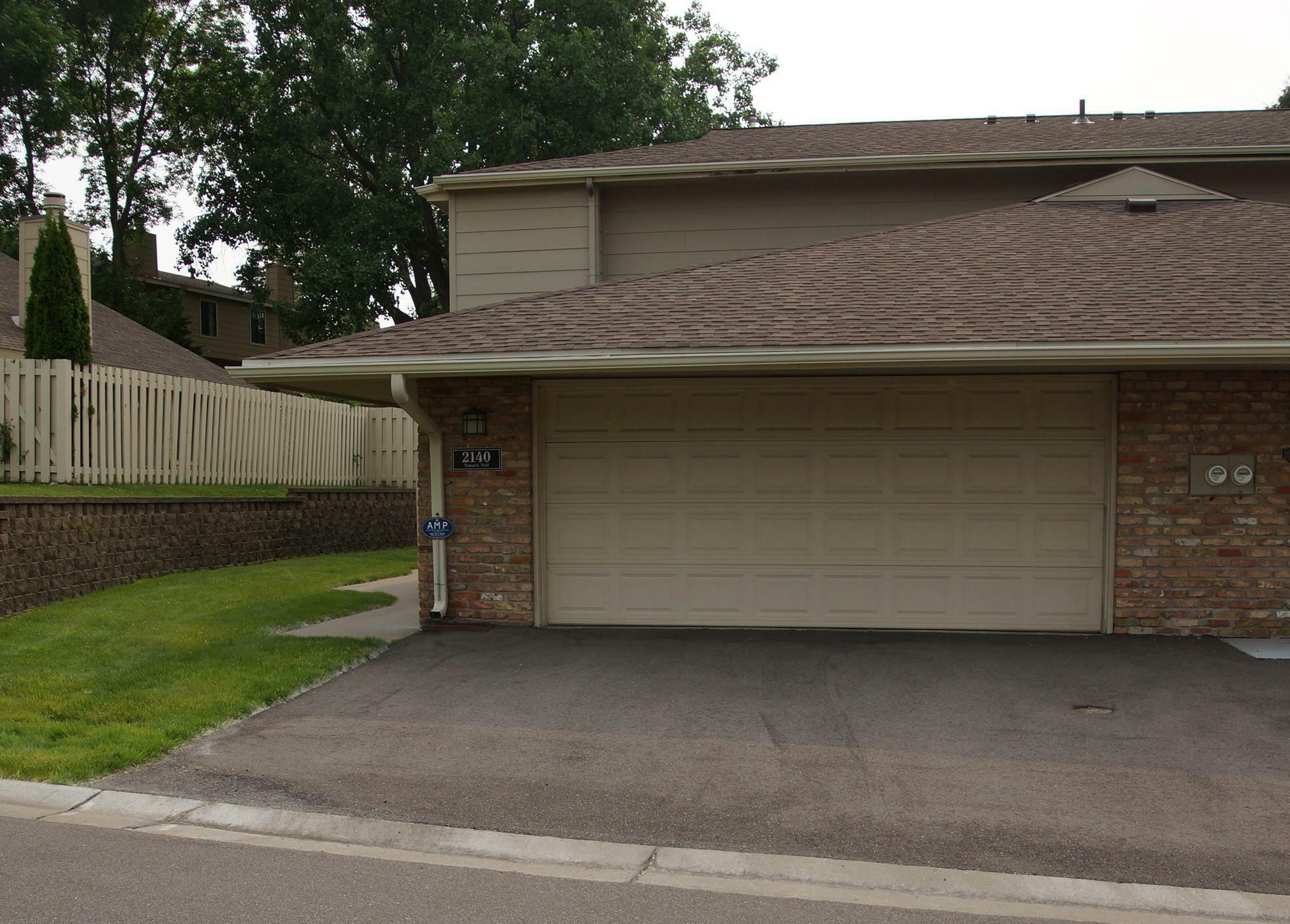Property Photo: 2140 Tamarin Trail MN 55427