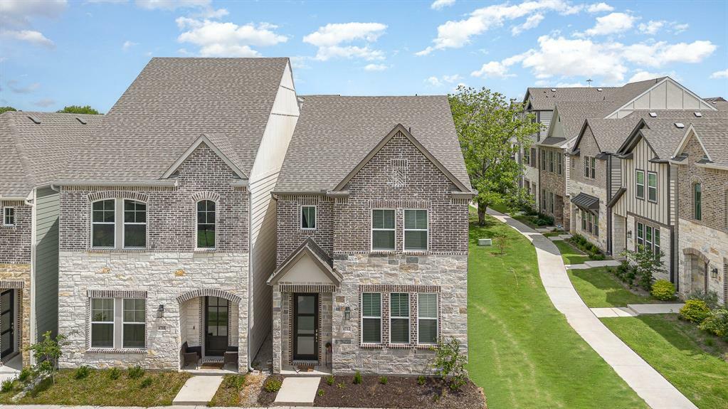 Property Photo: 4712 Craymore Road TX 75228