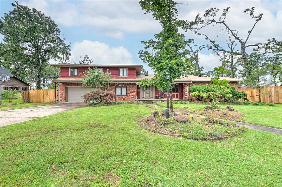 1414 W Dogwood Street  Rogers AR 72758 photo