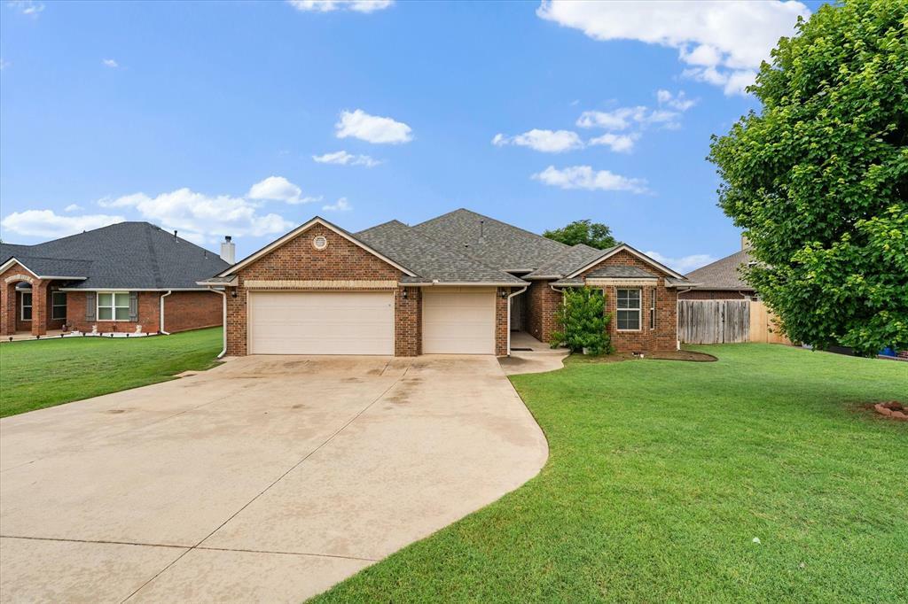 Property Photo: 3401 First Capitol Circle OK 73044