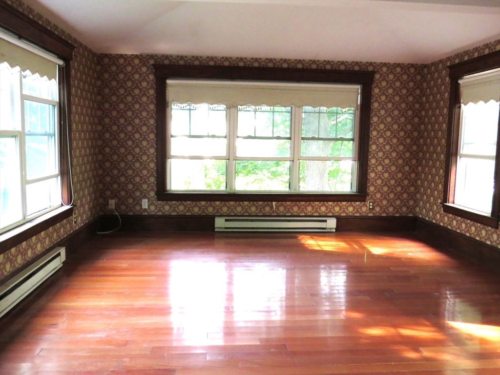 Property Photo: 187 High St MA 01862