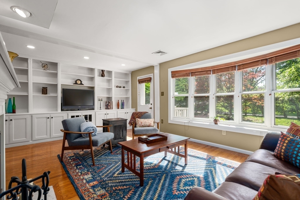 Property Photo:  17 Angela Ln 17  MA 02472 
