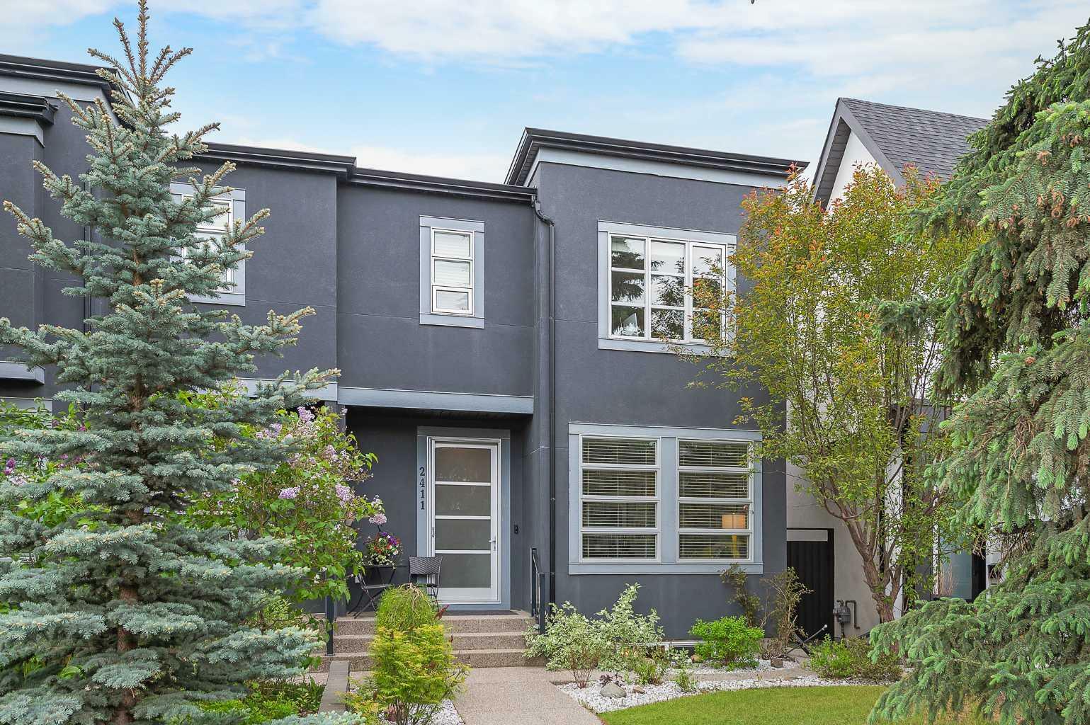 2411 31 Avenue SW  Calgary AB T2T 1T9 photo