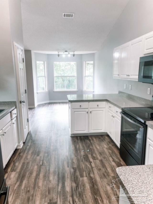 Property Photo: 2682 Shoni Dr FL 32566