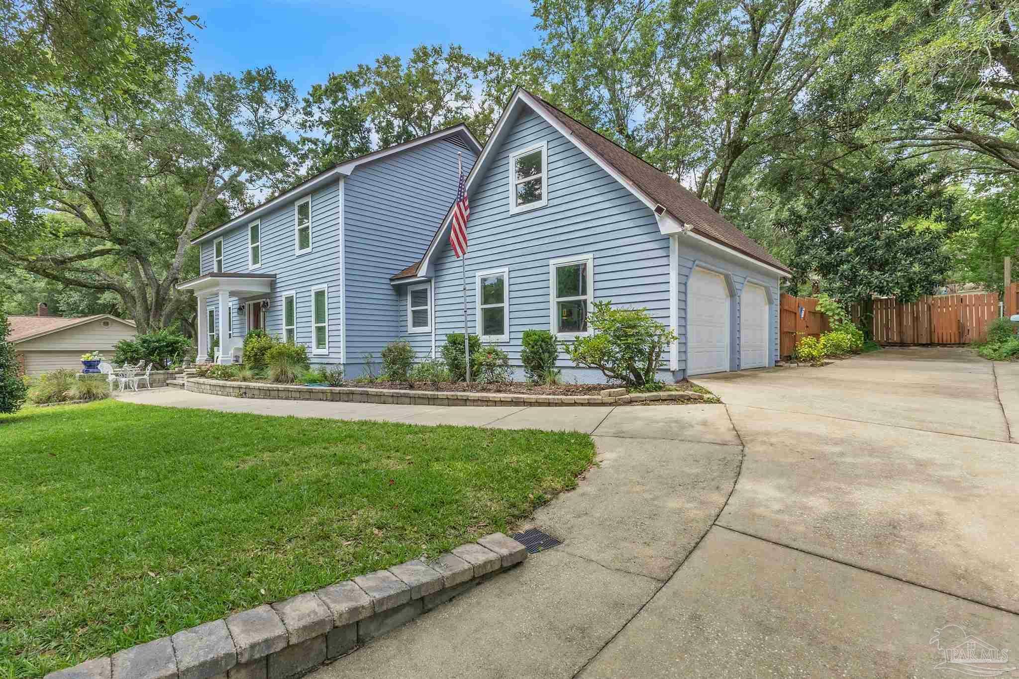 Property Photo:  9732 Quail Hollow Blvd  FL 32514 