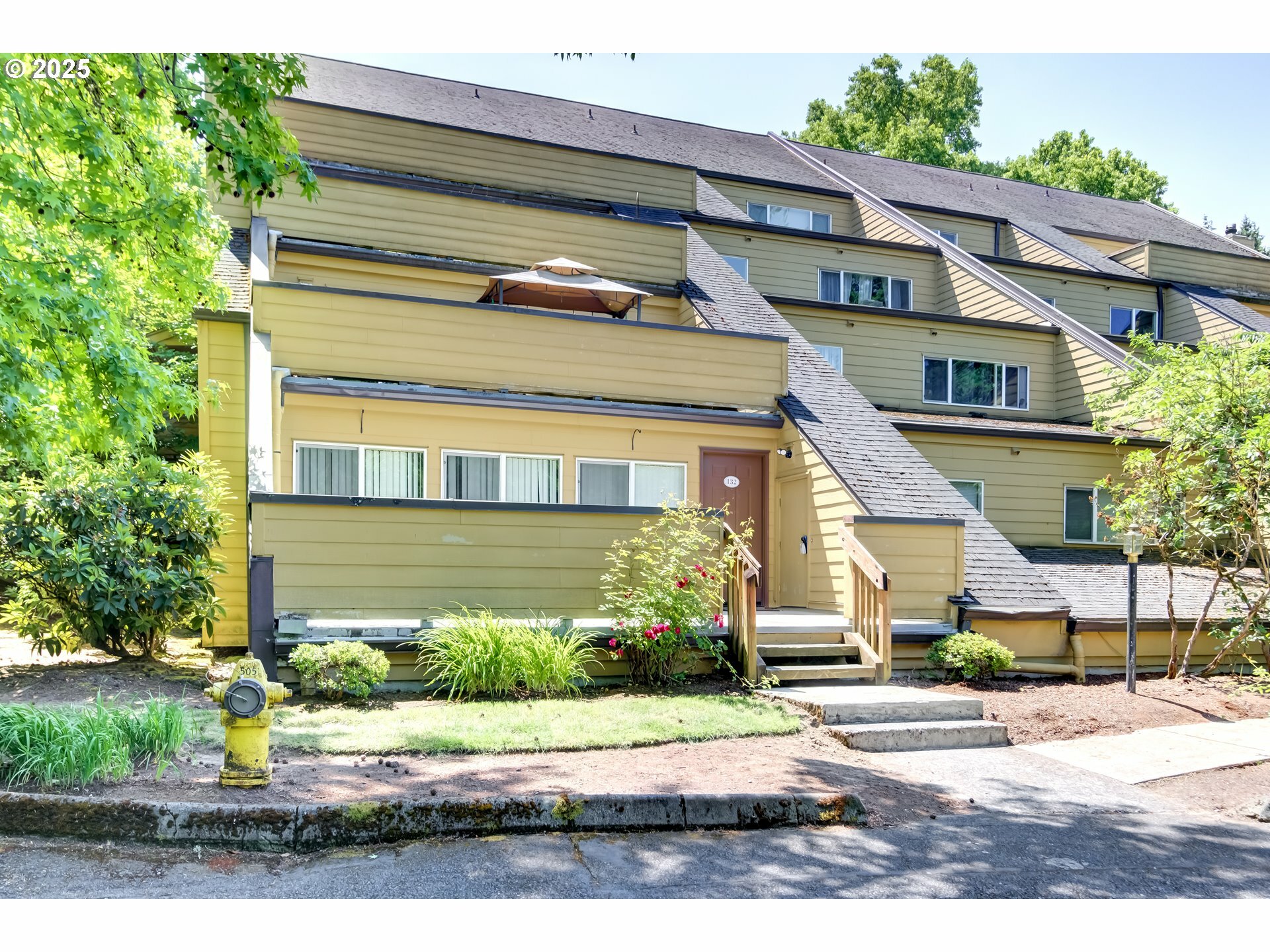 Property Photo: 1621 NE 113th St 132 WA 98686