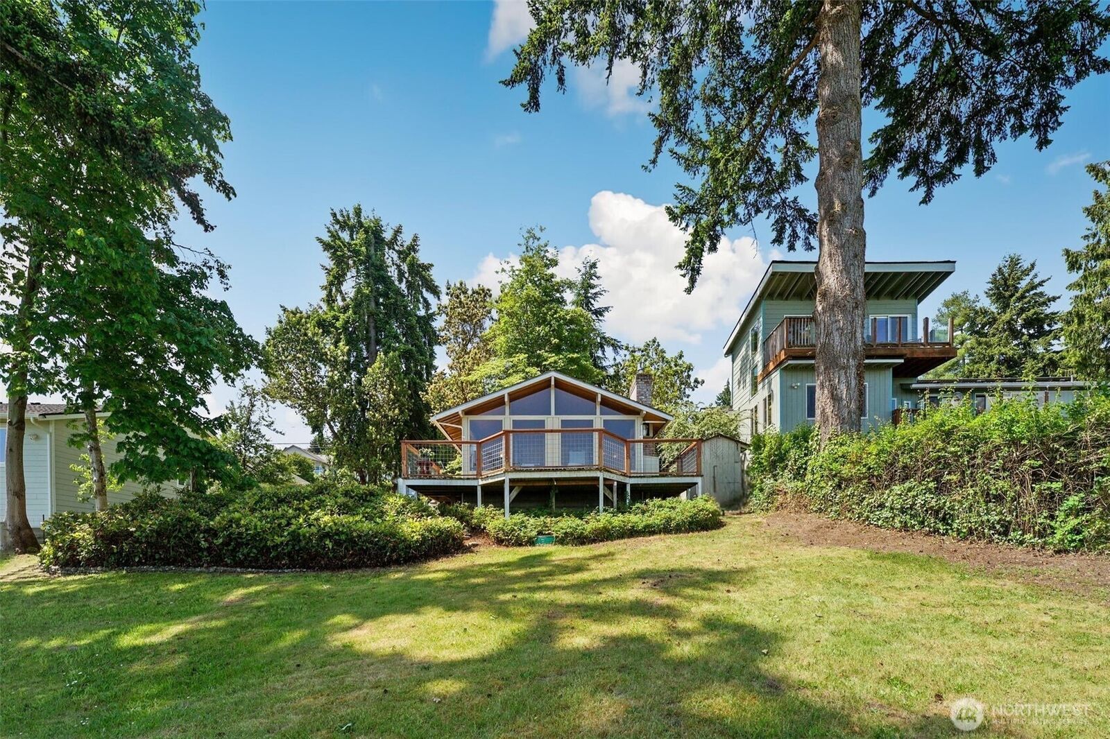 Property Photo: 1337 Country Club Drive WA 98282