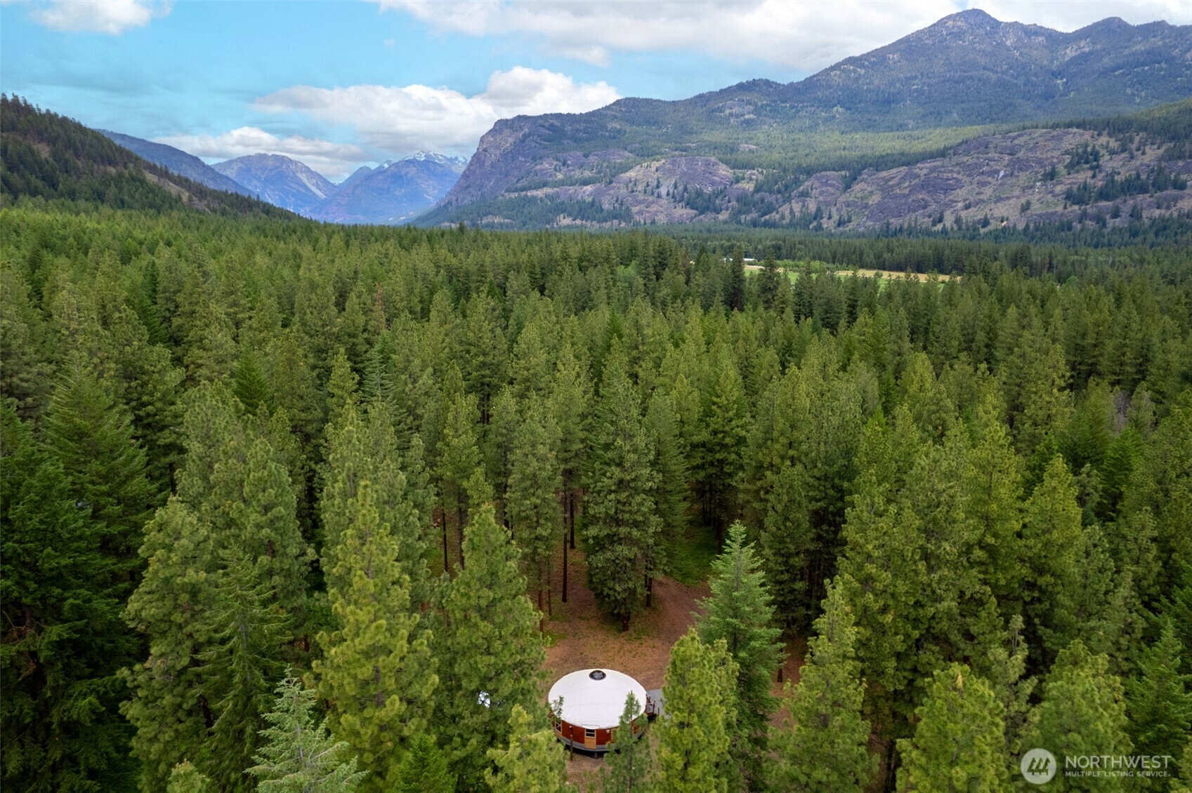 39  Ulrich Lane  Mazama WA 98833 photo