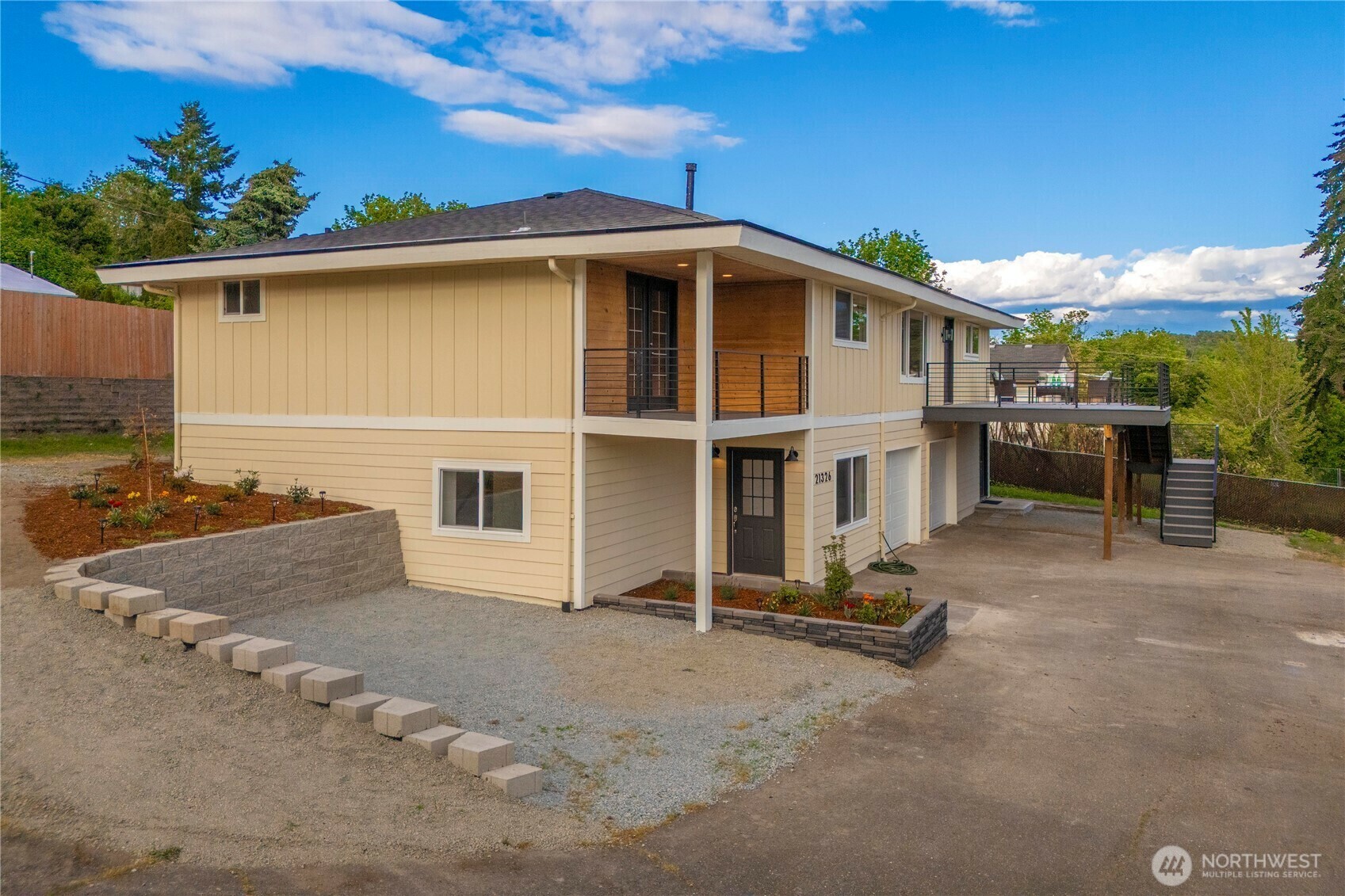 Property Photo: 21326 5th Avenue S WA 98198