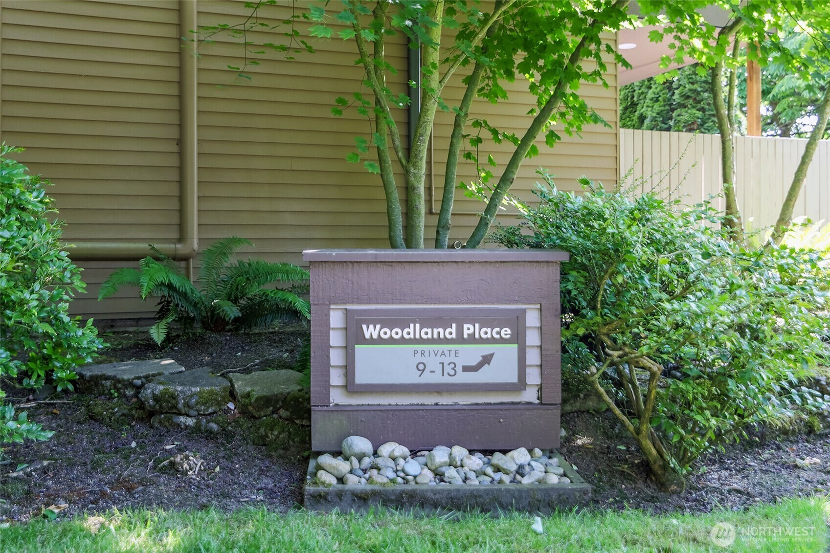Property Photo: 101 NW 58th Street 9 WA 98107