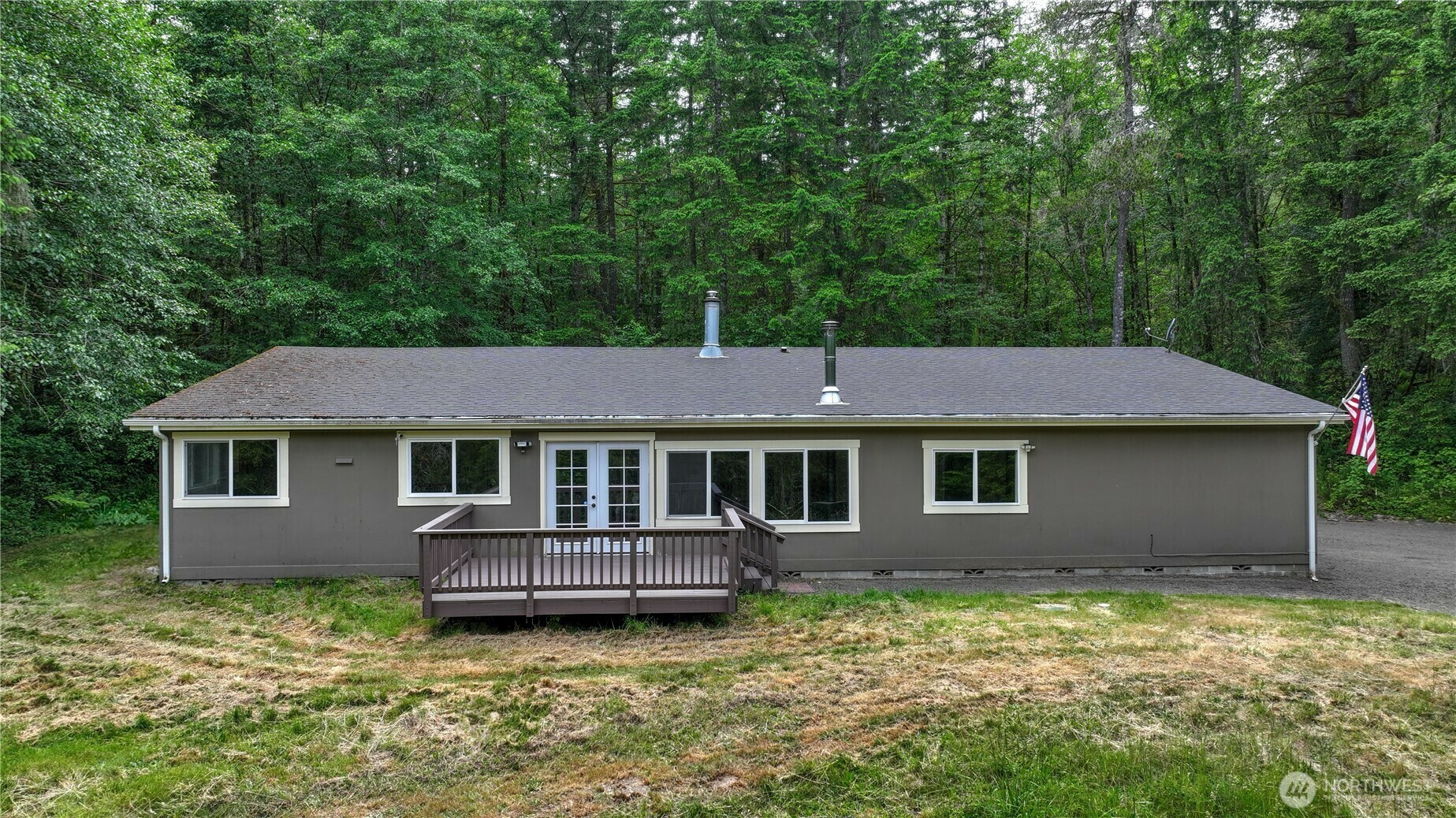 Property Photo: 4665 SW Hunter Road WA 98367