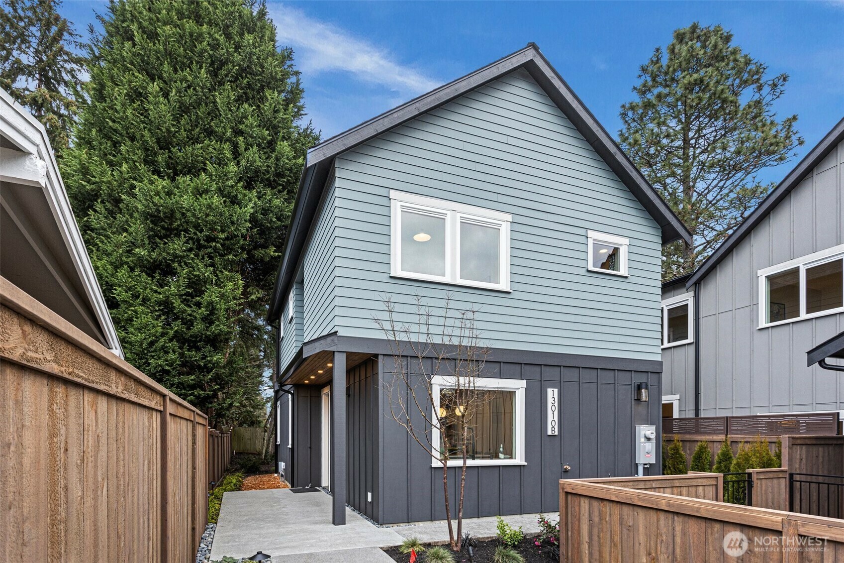 Property Photo: 13010 NE 113th Street B WA 98033