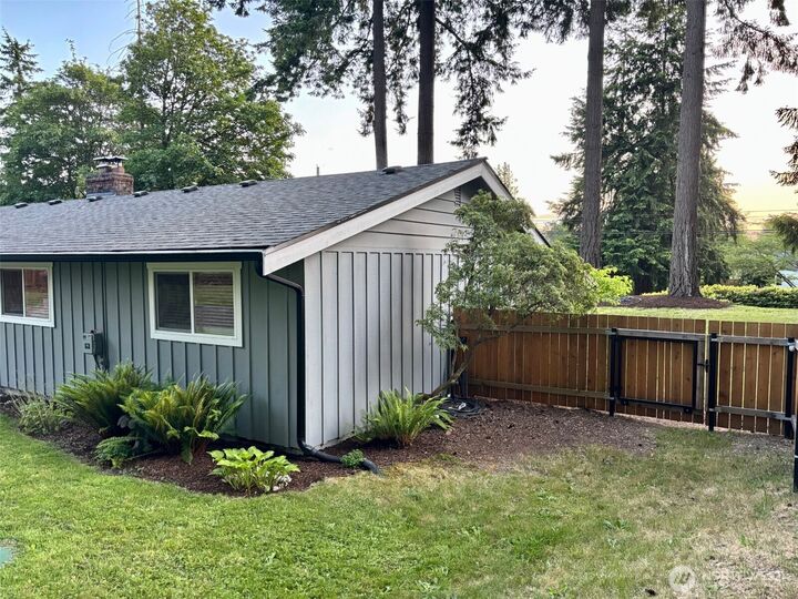 Property Photo: 12219 Bingham Avenue E WA 98446