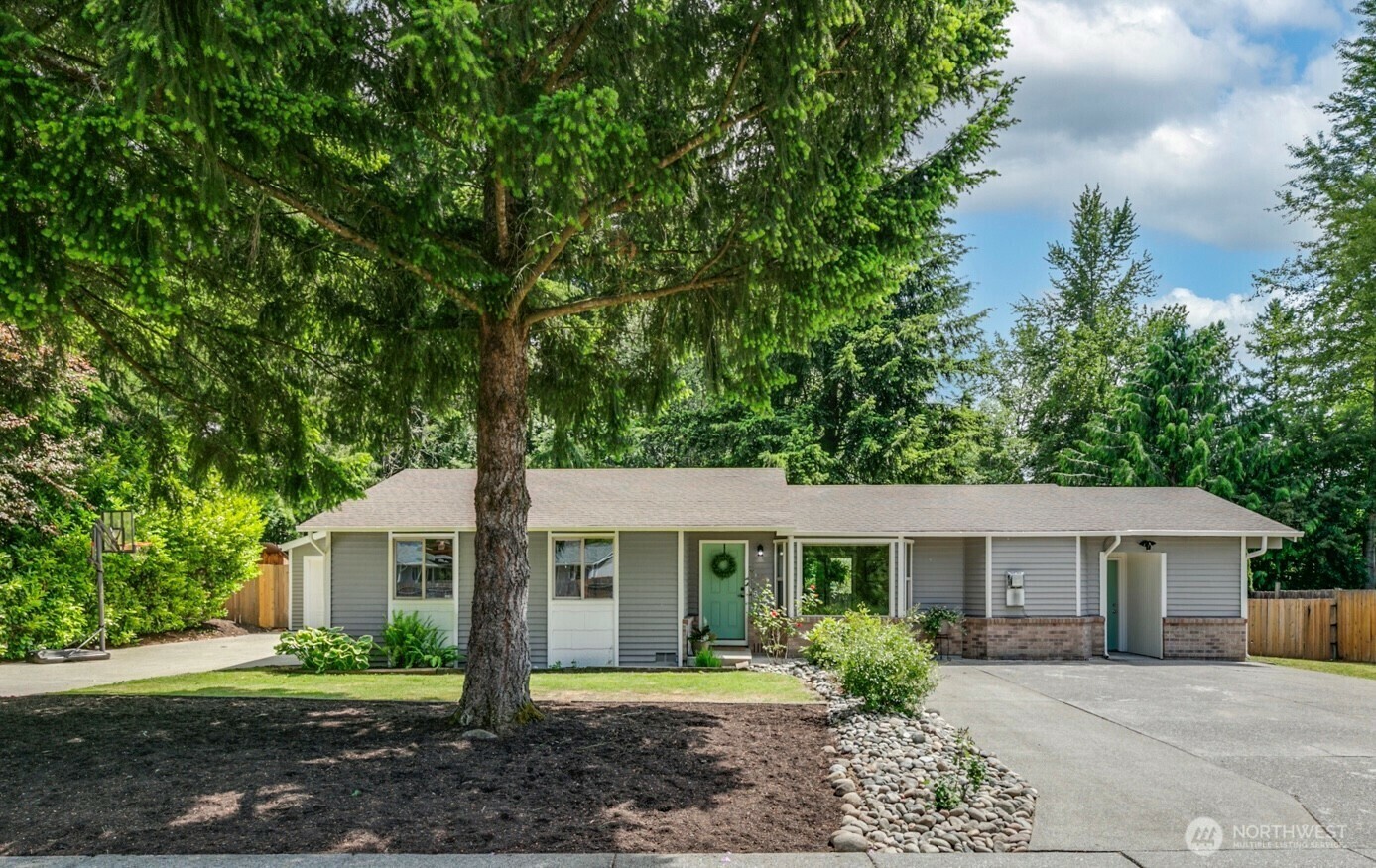 Property Photo: 1728 106th Street SW WA 98204