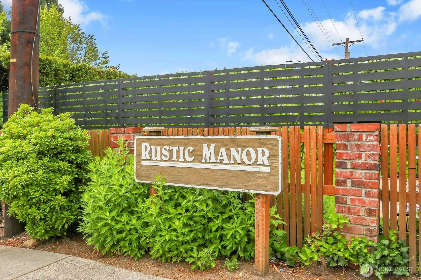 Property Photo: 21120 77th Place W 104 WA 98026