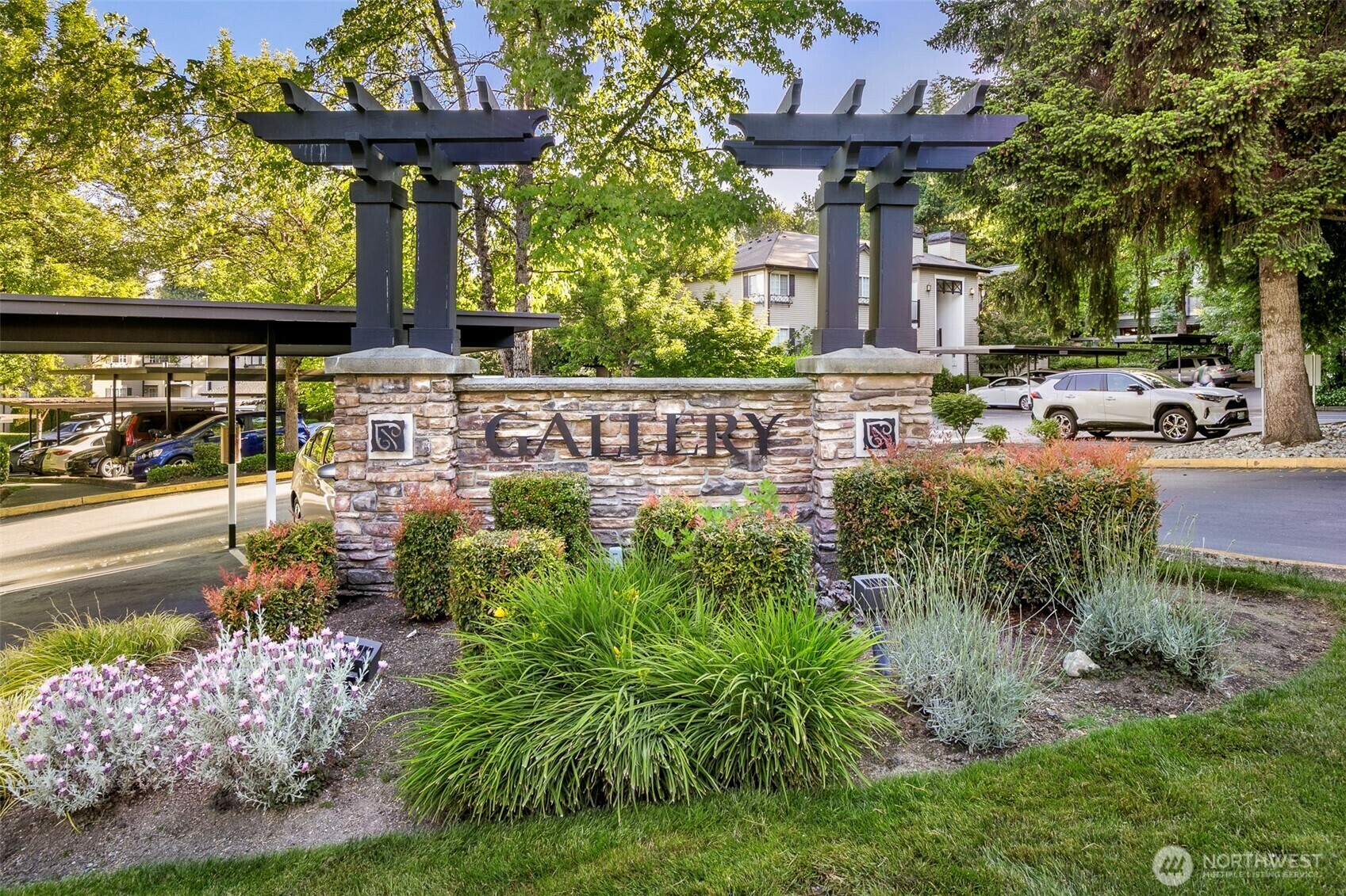 Property Photo:  224  9th Street G102  WA 98033 