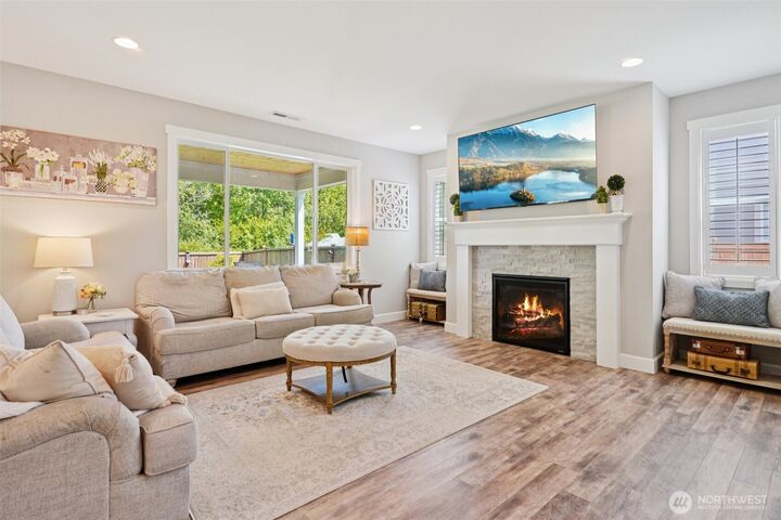 648 S Davis Street  Buckley WA 98321 photo