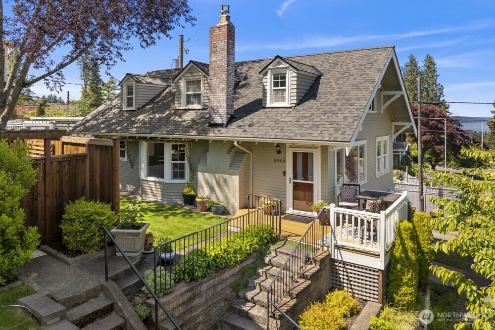 Property Photo: 2908 N Warner Street WA 98407