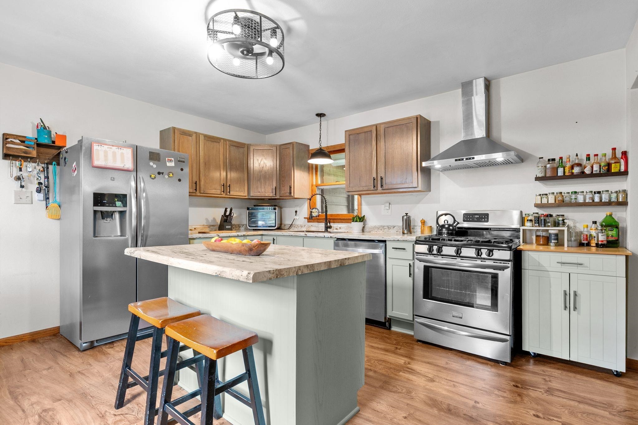 Property Photo:  129 Dell Court  WI 54956 