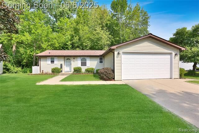 Property Photo:  38608 Sycamore Place  MI 48185 