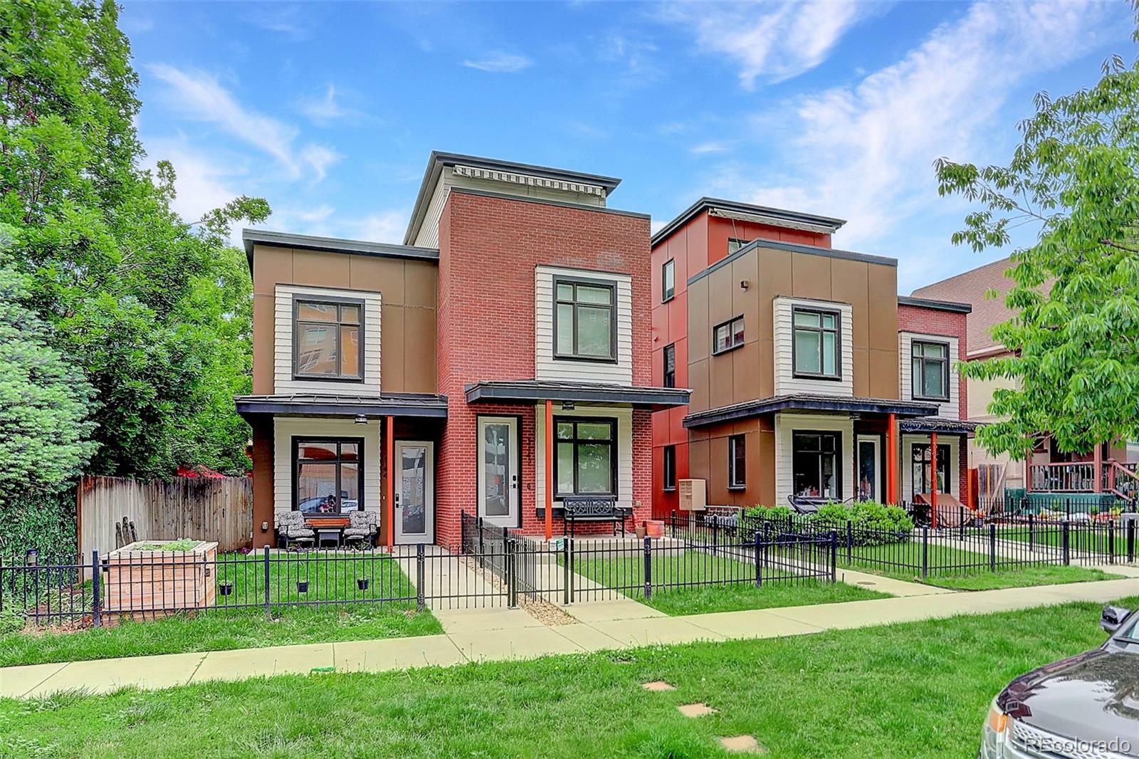 Property Photo: 2138 N Glenarm Place CO 80205