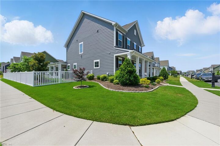 Property Photo:  628 Horse Camp Ln  VA 23323 