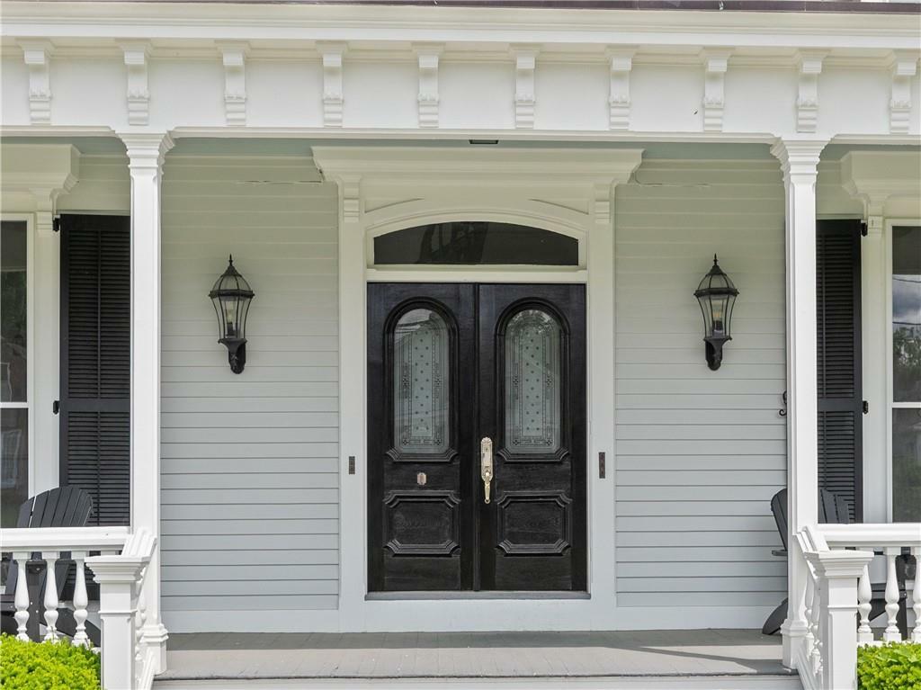 Property Photo: 2951 East Main Road 6 RI 02871
