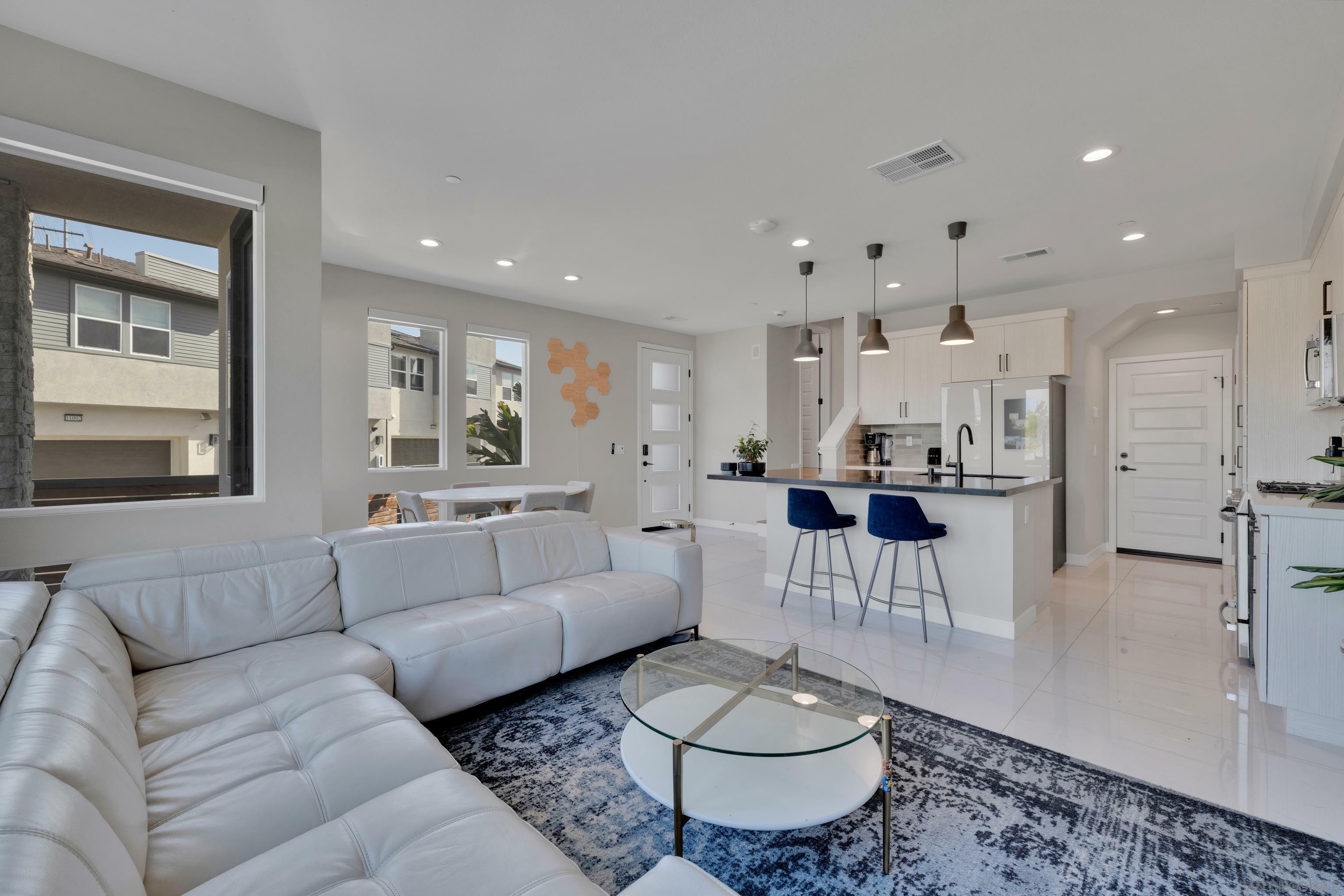 Property Photo: 9001 Baddha Ct CA 92126