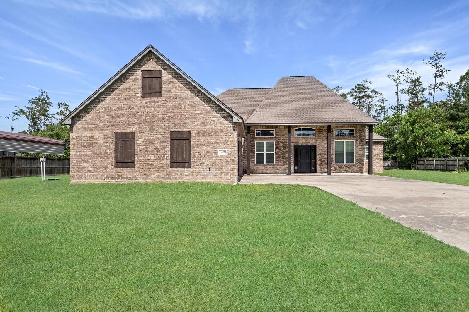 Property Photo:  5230 Tomcat Trails  TX 77632 