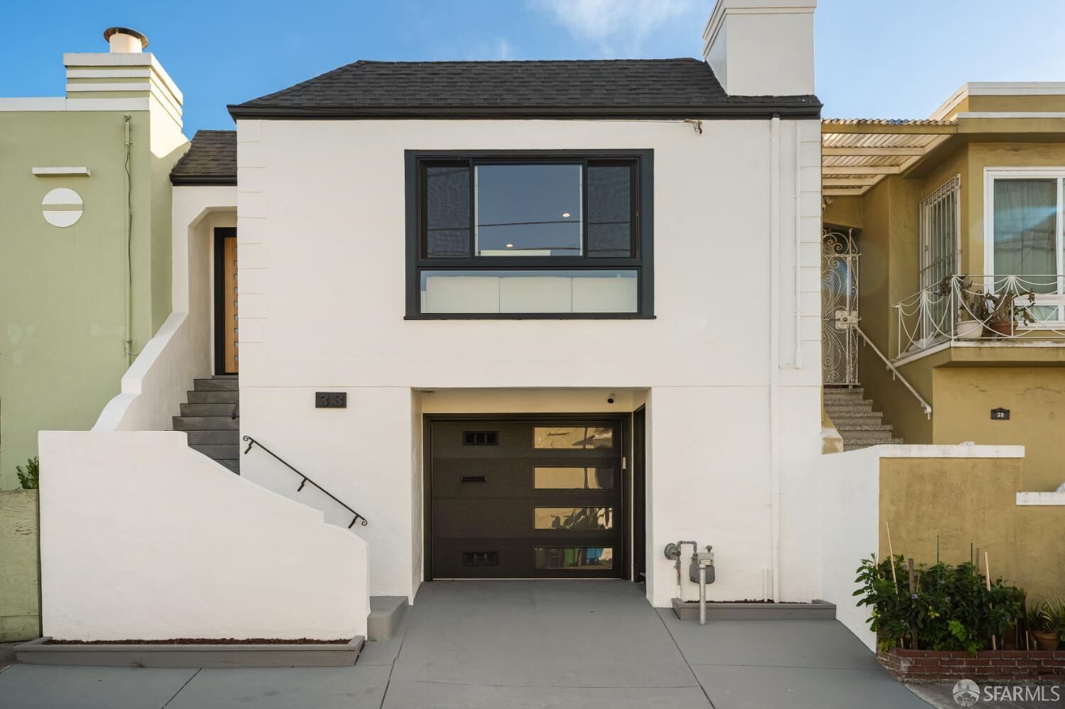 Property Photo: 33 Fredson Court CA 94112