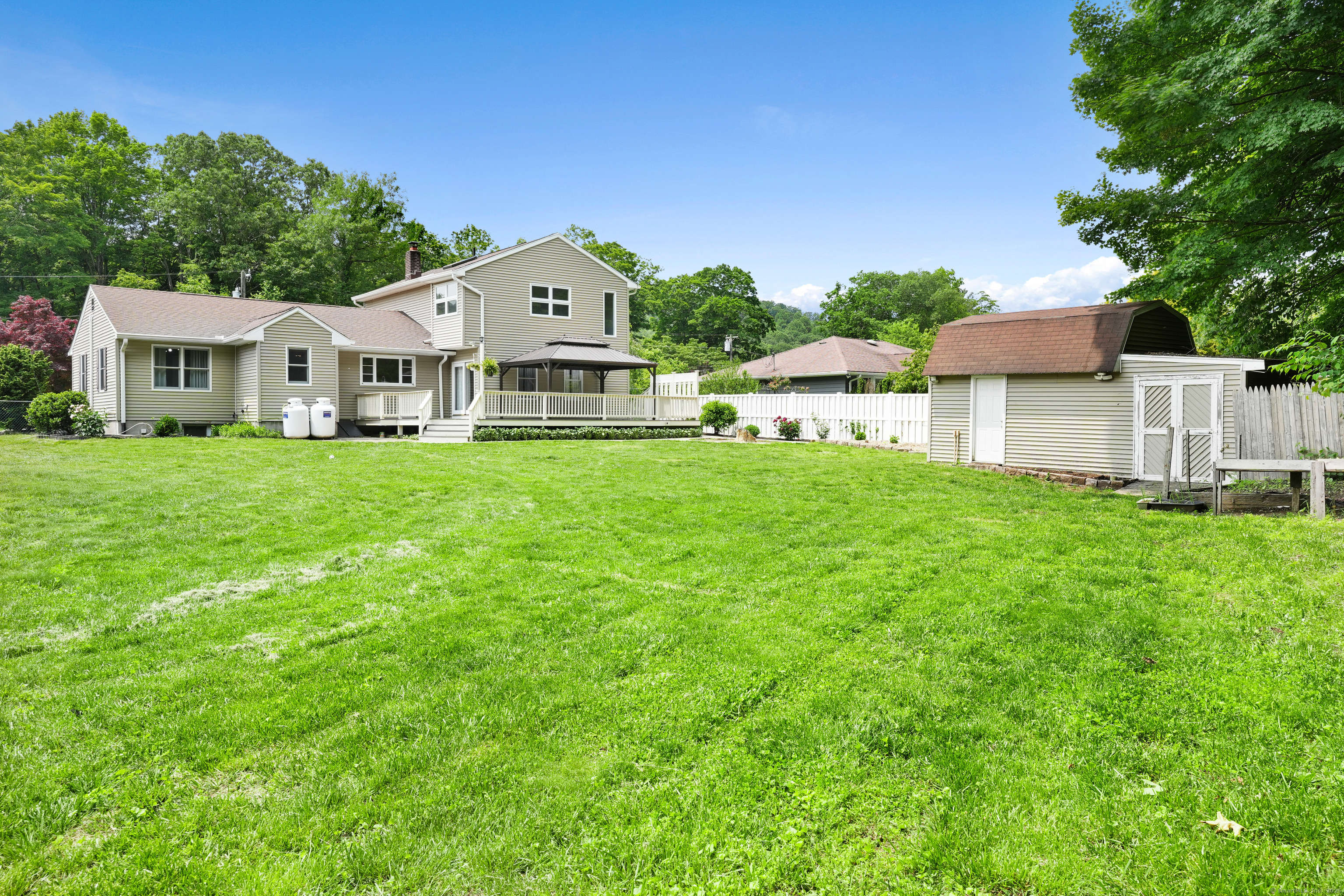 Property Photo: 8 Palmer Lane CT 06478