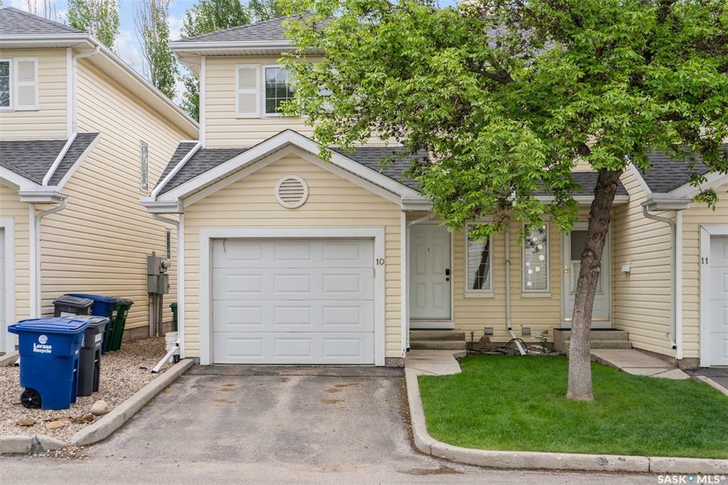 Property Photo: 111 Fairbrother Crescent 10 SK S7S 1L3