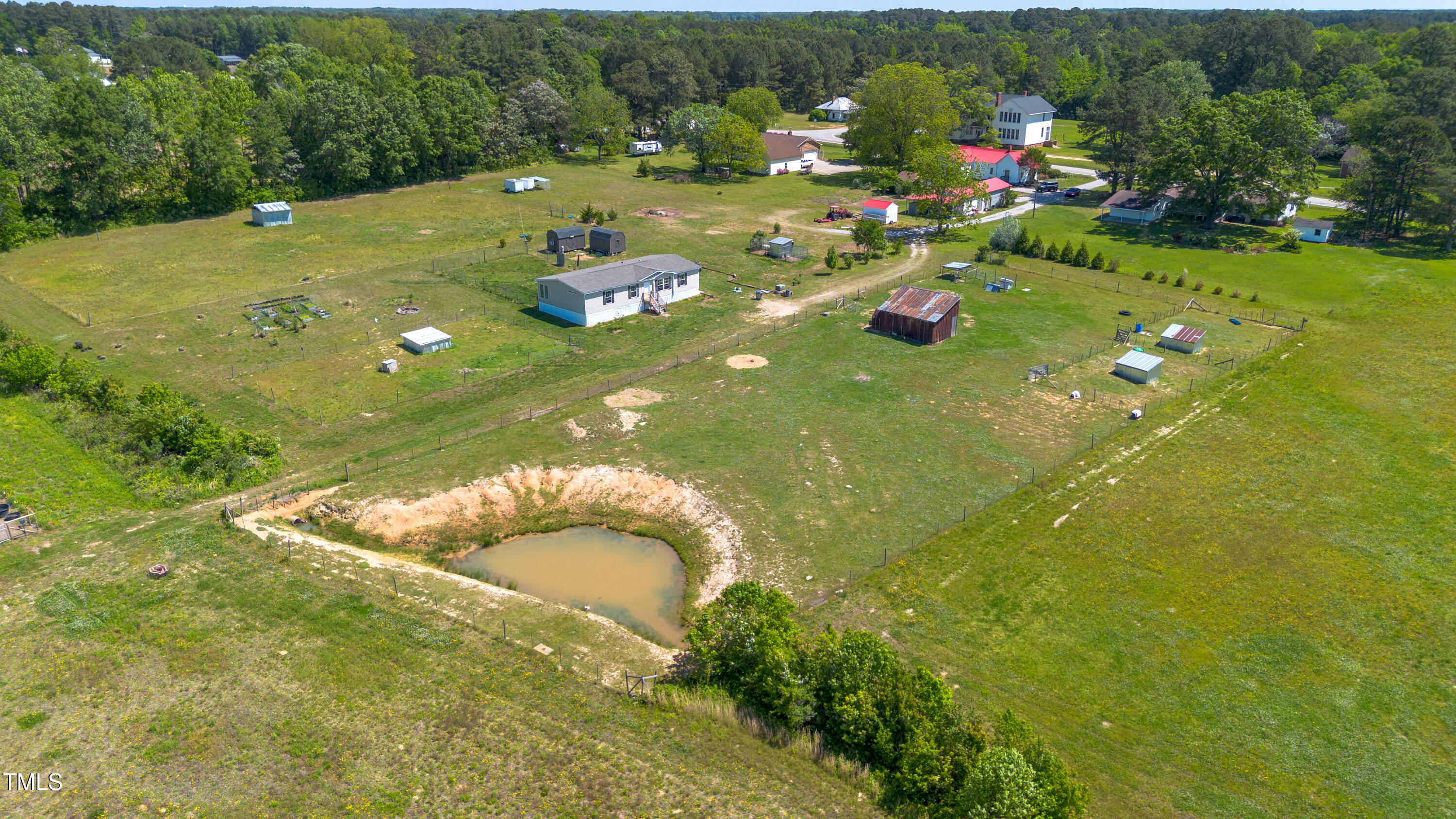 Property Photo: 5437 Nc-39 NC 27576