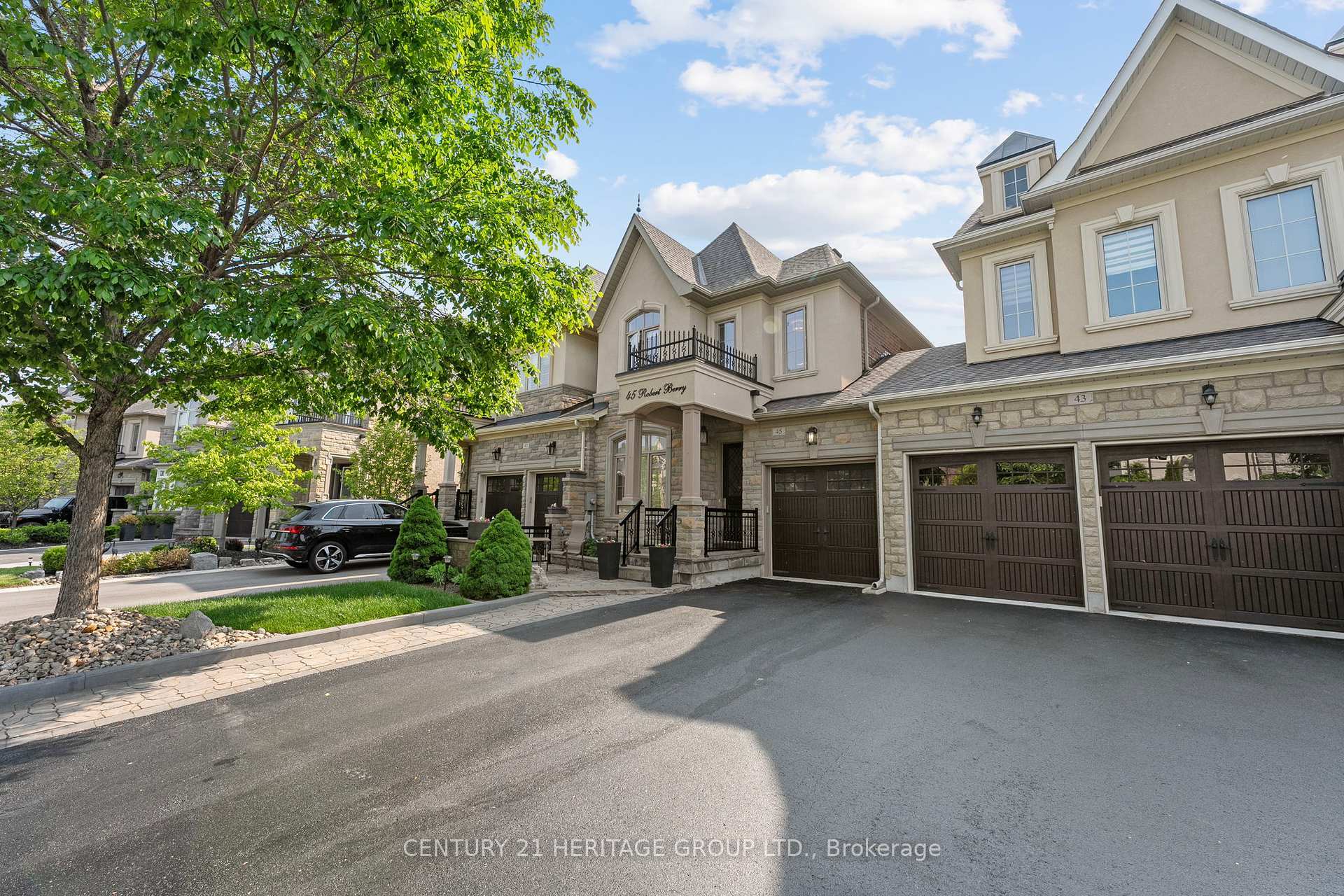 Property Photo: 45 Robert Berry Crescent ON L7B 1L6