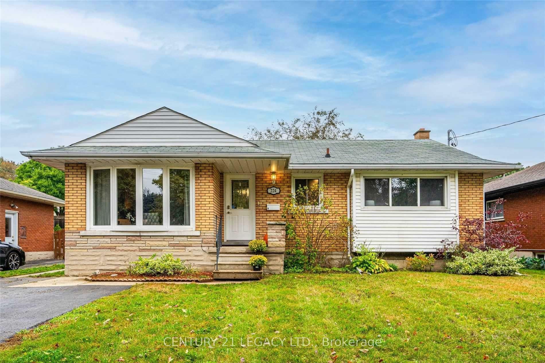 Property Photo: 224 River Road E Bsmnt ON N2B 2G8