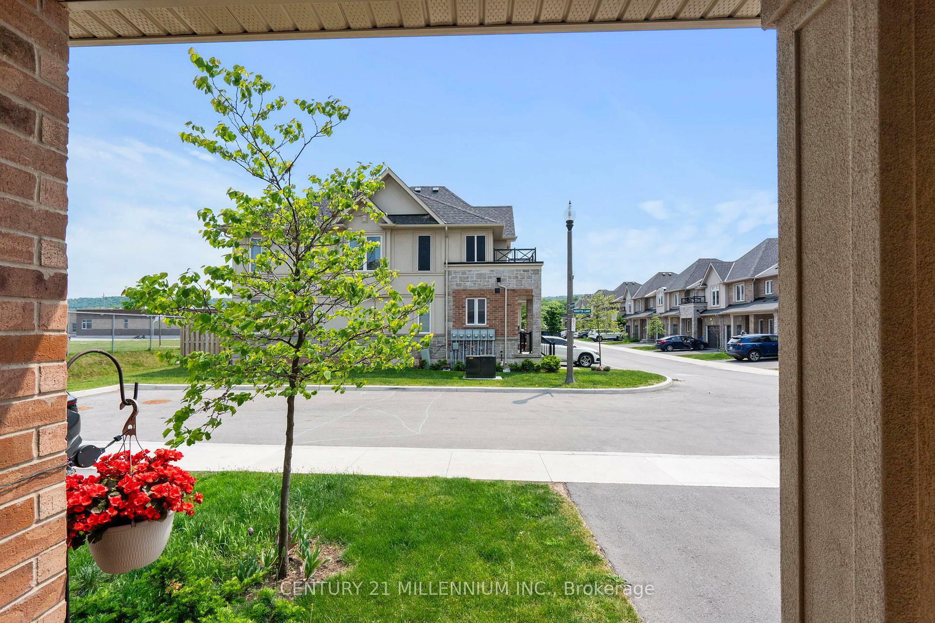 Property Photo: 19 Arietta Lane ON L8E 0K7
