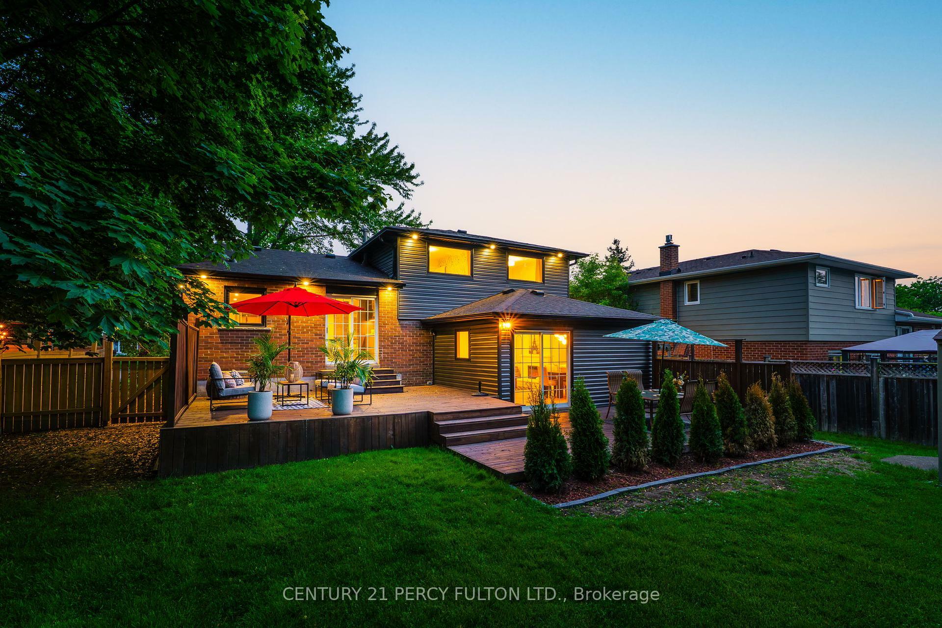 Property Photo:  269 Ridge Drive  ON L9T 1X2 