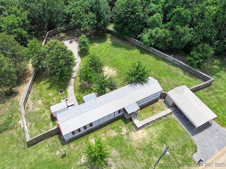 Property Photo:  459114 E 1115 Drive  OK 74955 