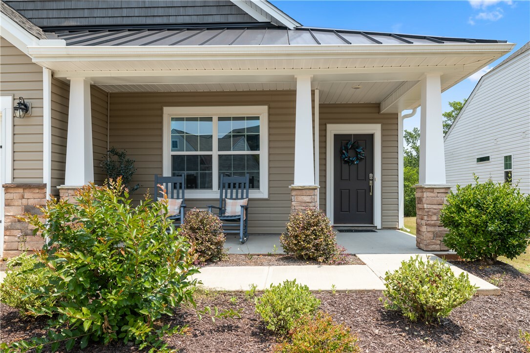 Property Photo: 346 Sliding Rock Drive SC 29670