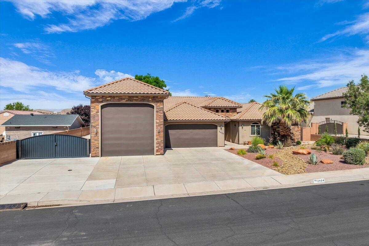 Property Photo: 2404 S 2010 E UT 84790