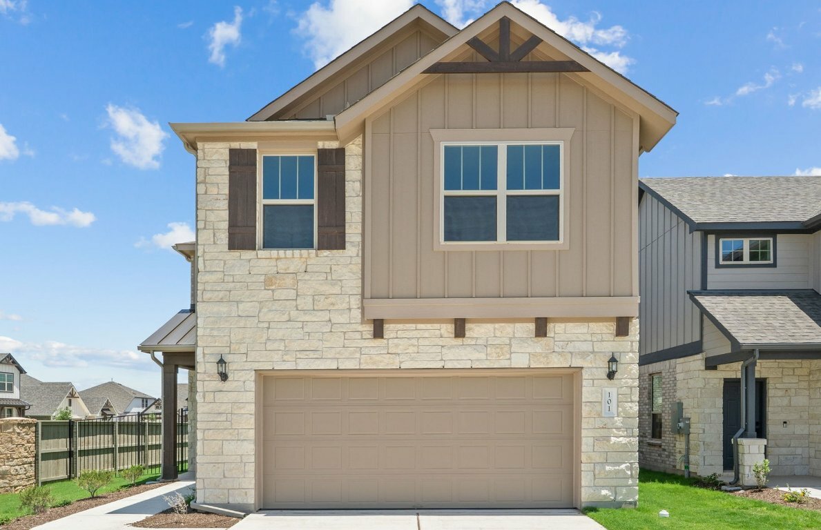 Property Photo:  101 Groveland Drive  TX 78642 