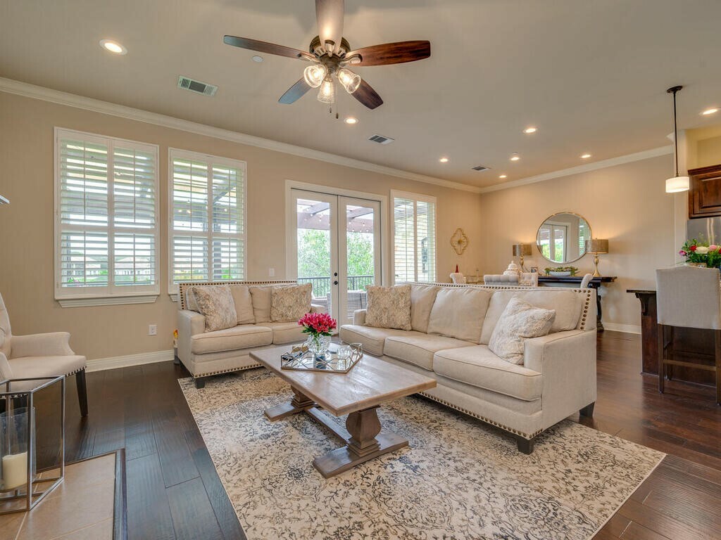 Property Photo:  2601 N Quinlan Park Road 508  TX 78732 