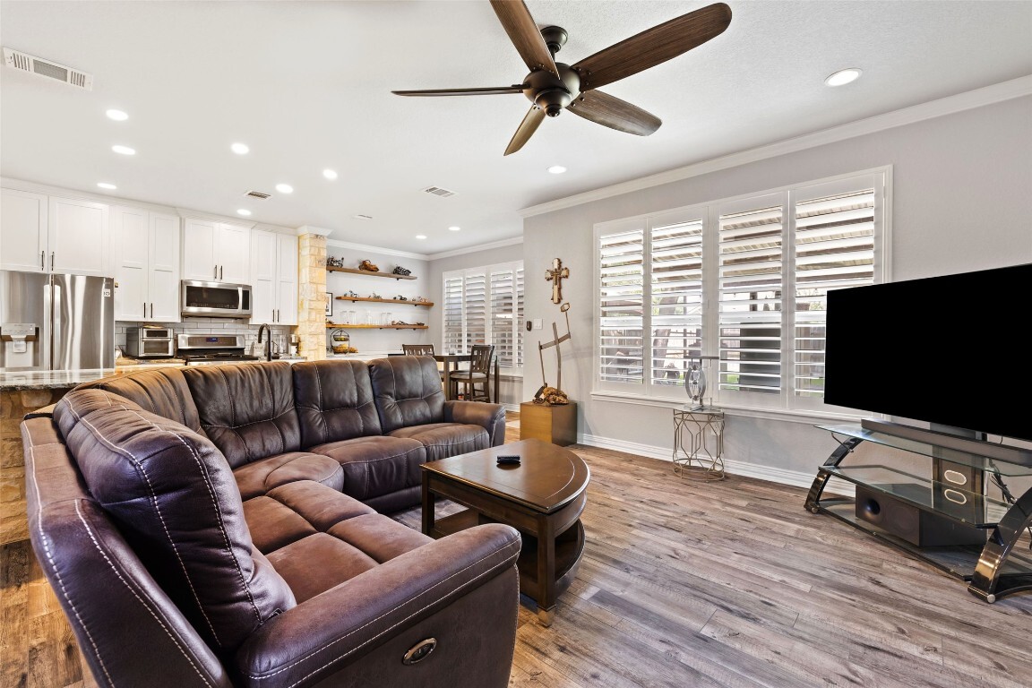 Property Photo: 134 Prairie Springs Cove TX 78626