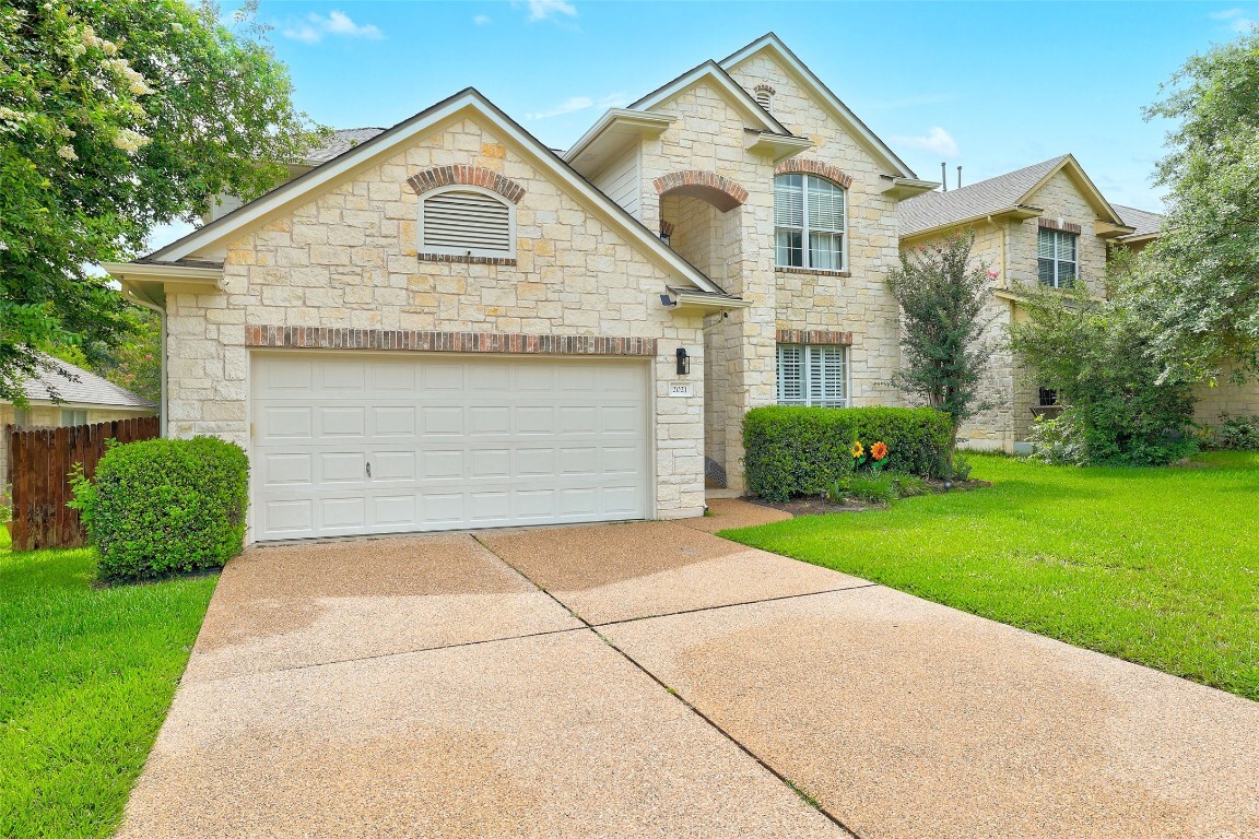 Property Photo: 2021 Kimbrook Drive TX 78681