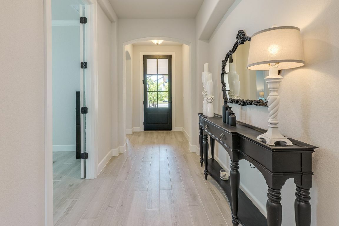 Property Photo: 603 Arundel Road TX 78738