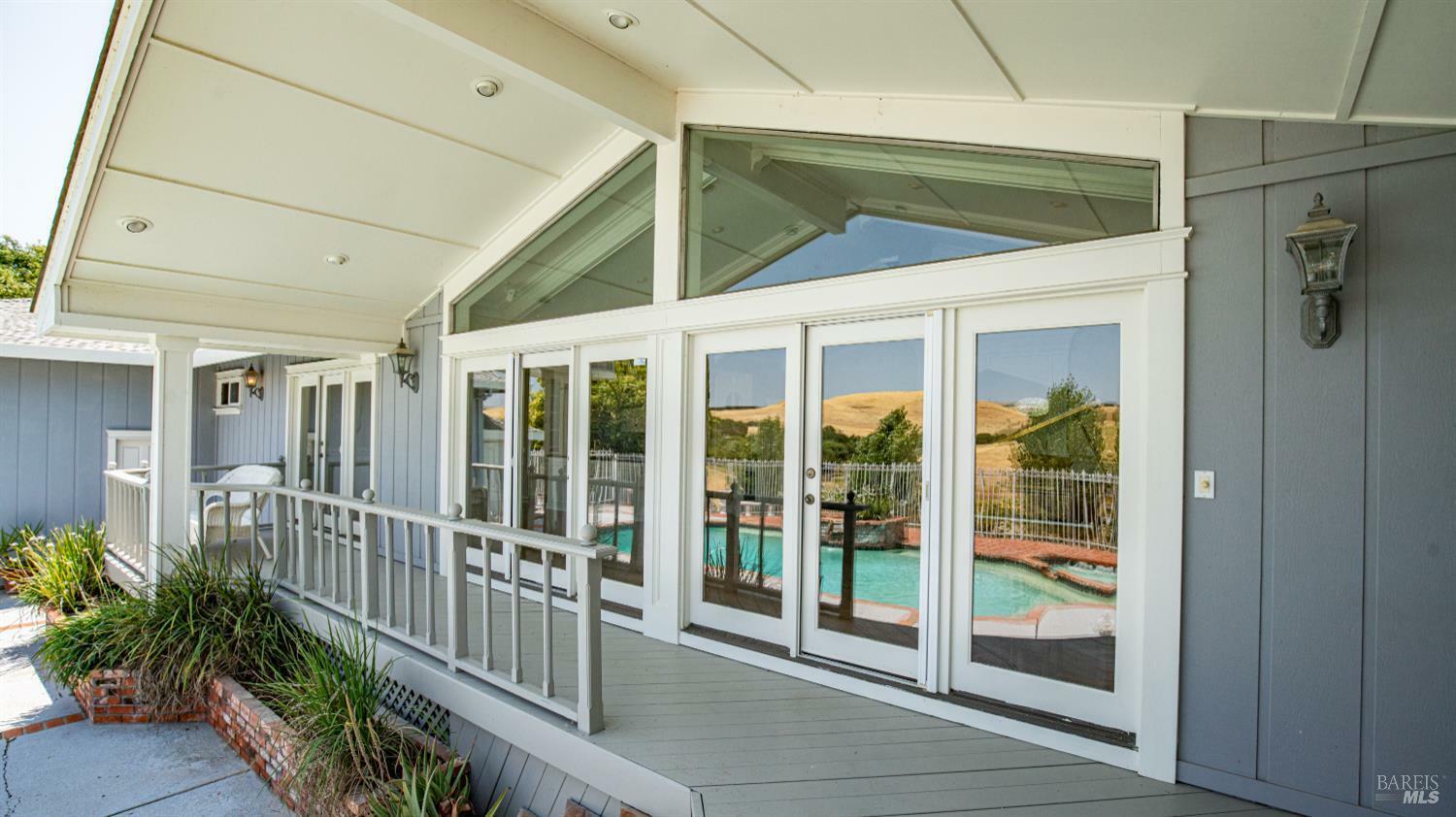 Property Photo: 3114 Lomita Court CA 94534