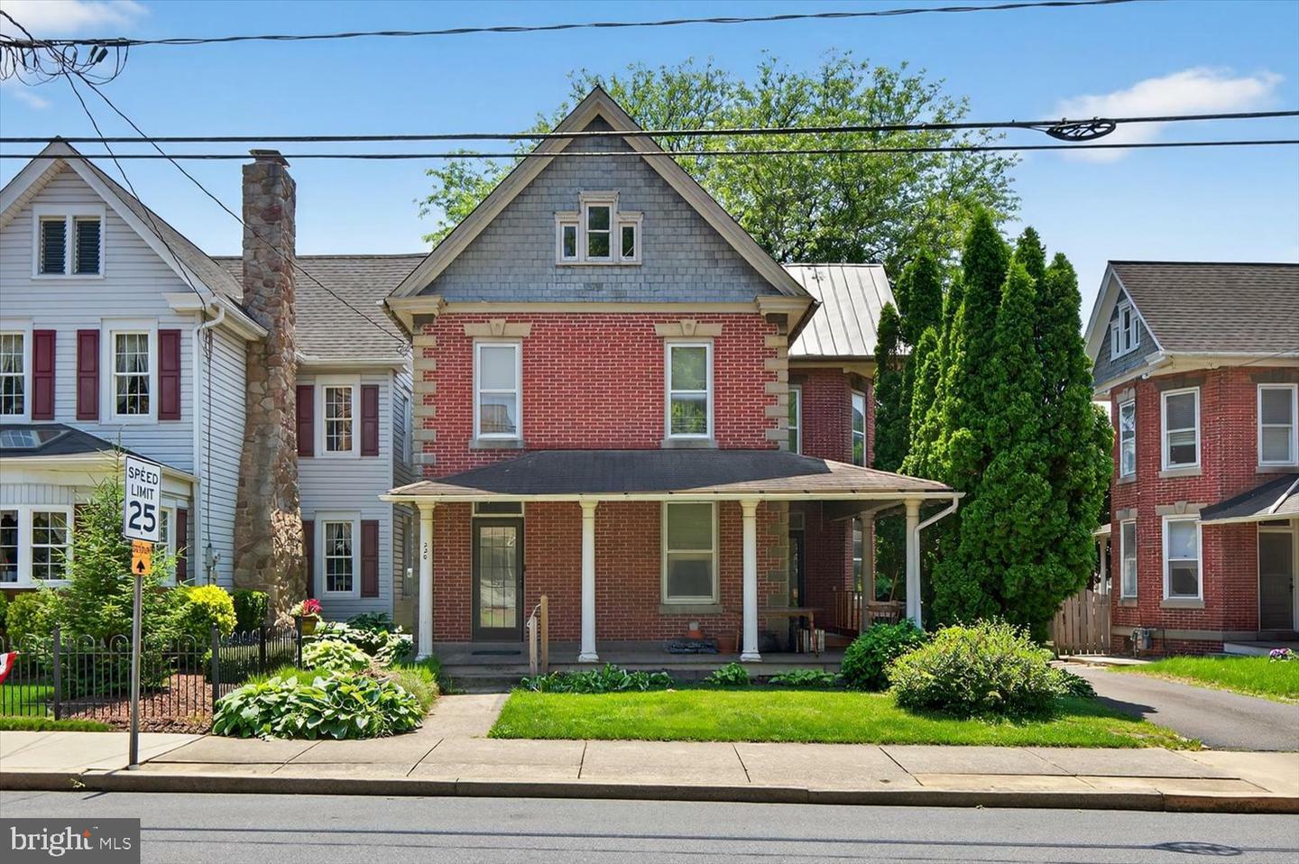 220 Front Street  Lititz PA 17543 photo