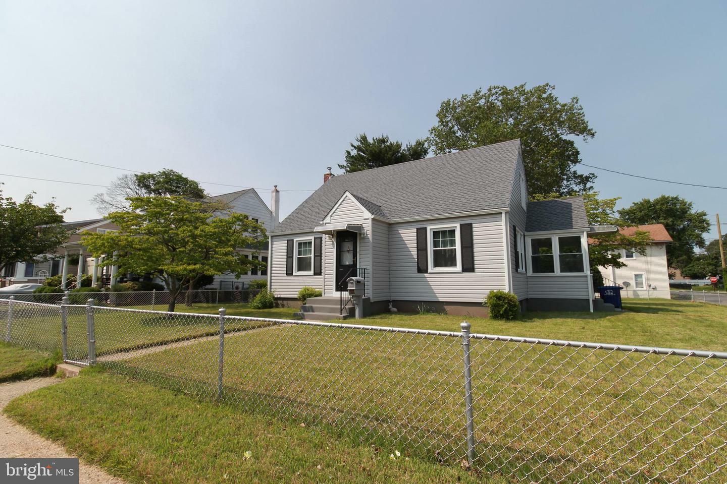 Property Photo: 211 W Third NJ 08518