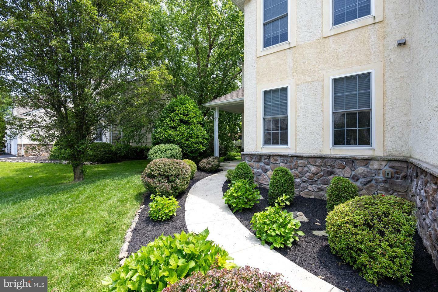 Property Photo: 902 Chiswell Drive PA 19335
